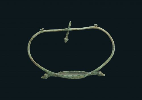 Dông Son oil lamp