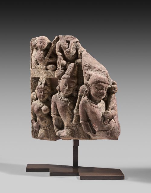 Stèle avec apsara