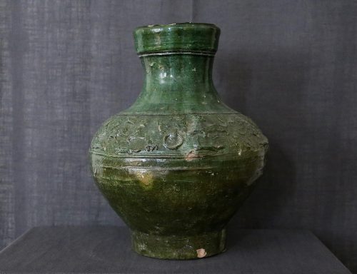 E002, Green lead-glazed Hu Vase with zoomorphic decoration, face A