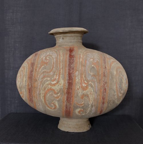 Vase cocon au décor polychrome peint – Image 2