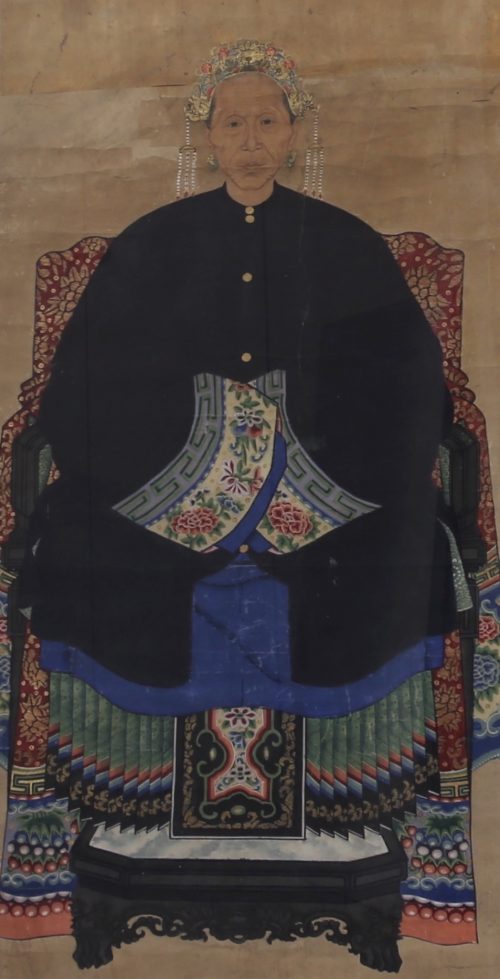 Portrait d'ancêtres de deux femmes – Image 2