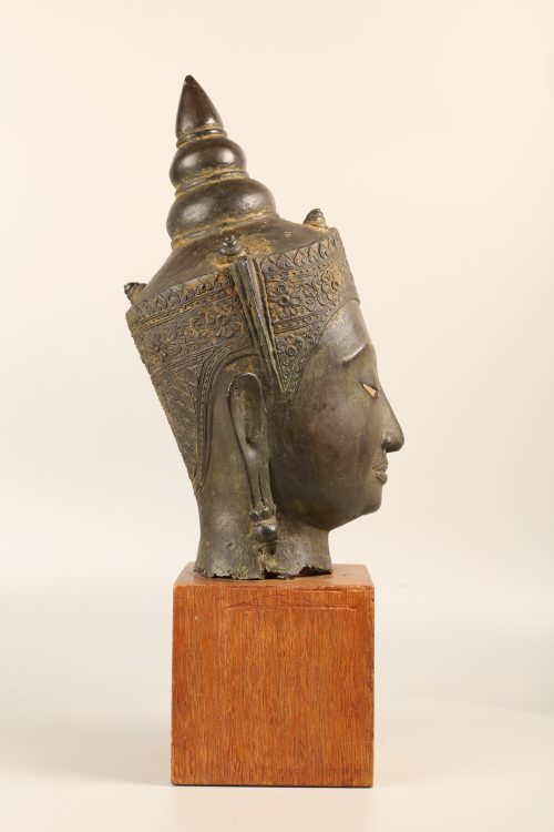 Crowned Buddha head - Image 3