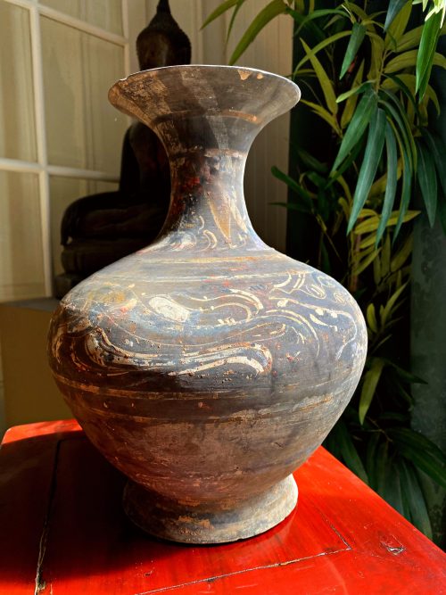 Polychromic jar
