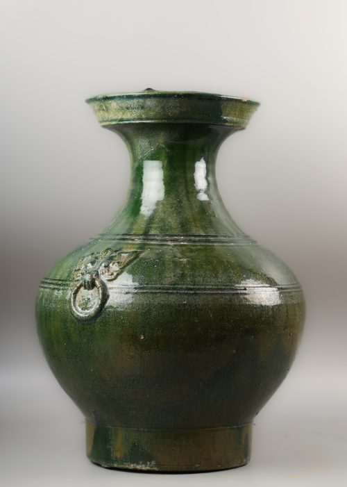 Hu vase with green glaze